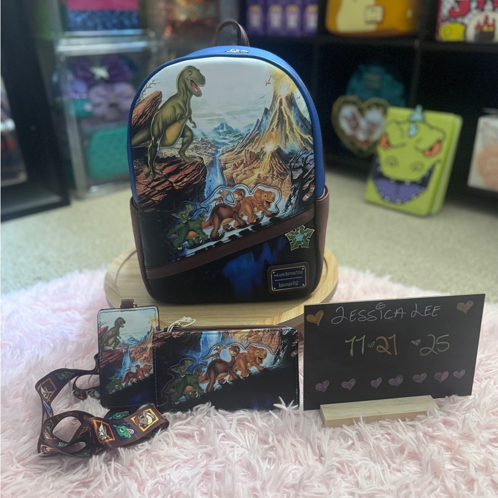 Landbefore time Loungefly set